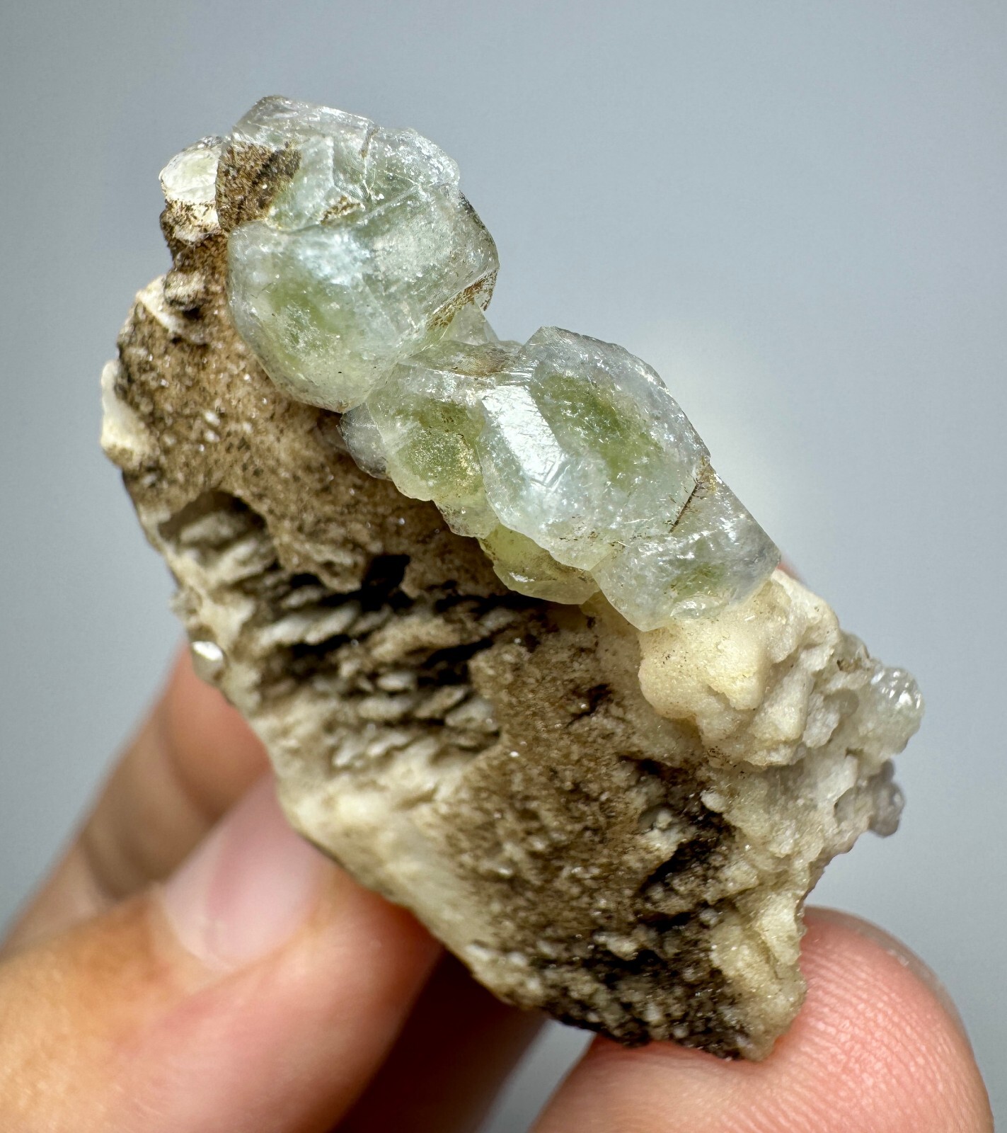 55 Carats Full Terminated Fluorescent Phosphore Apatite Crystals Bunch On Matrix
