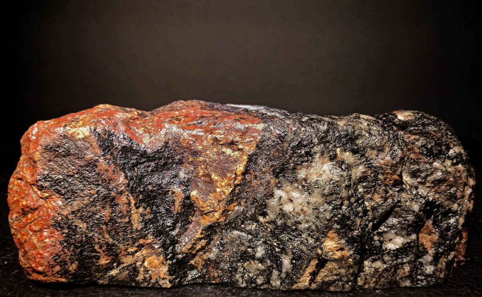 4lb 4.5oz Pilot Knob Jasper Fluorite Magnetite Ore Iron Co MO Polished