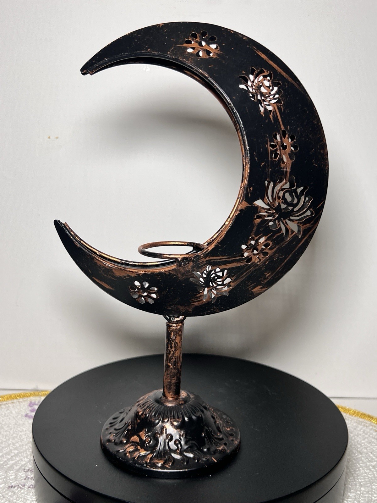 Moon Sphere Holder – Holds 80mm & smaller spheres – Spheres in pics not included