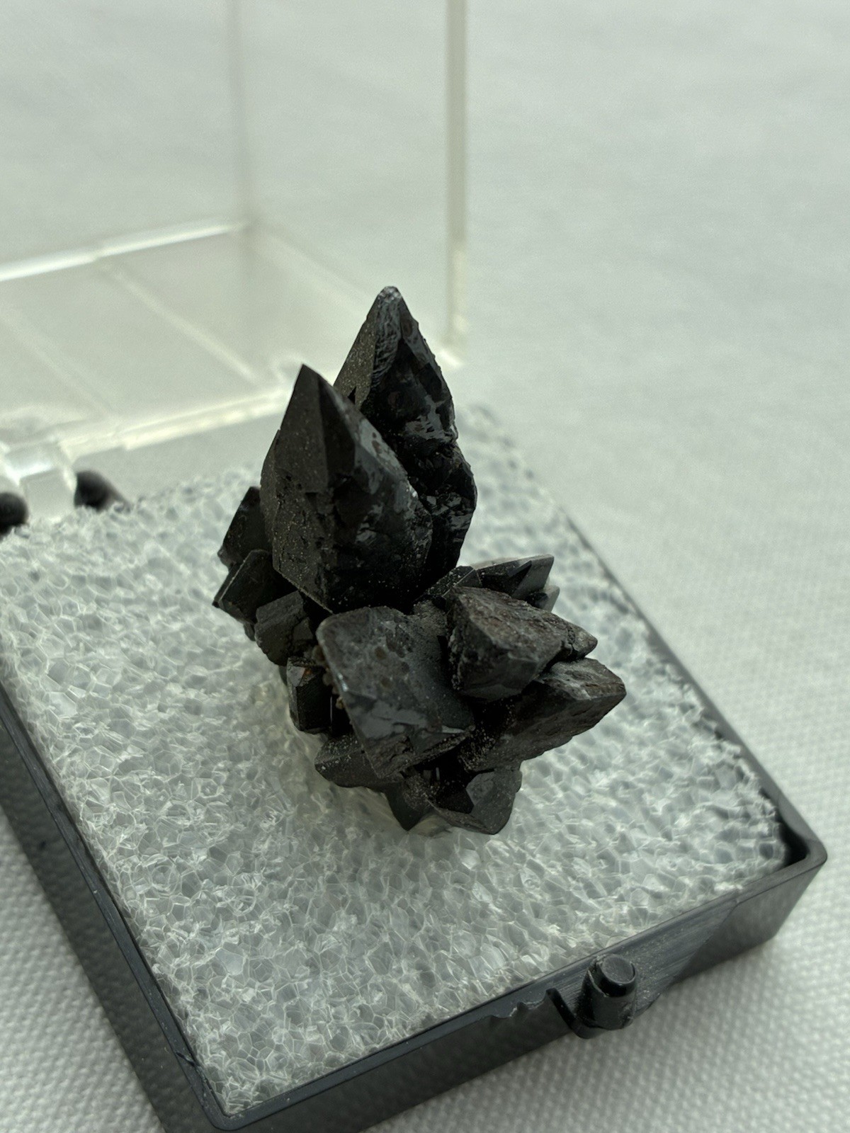DESCLOIZITE Berg Aukus Mine, Namibia, S.W. Africa HYBLOCKROCKSTORE