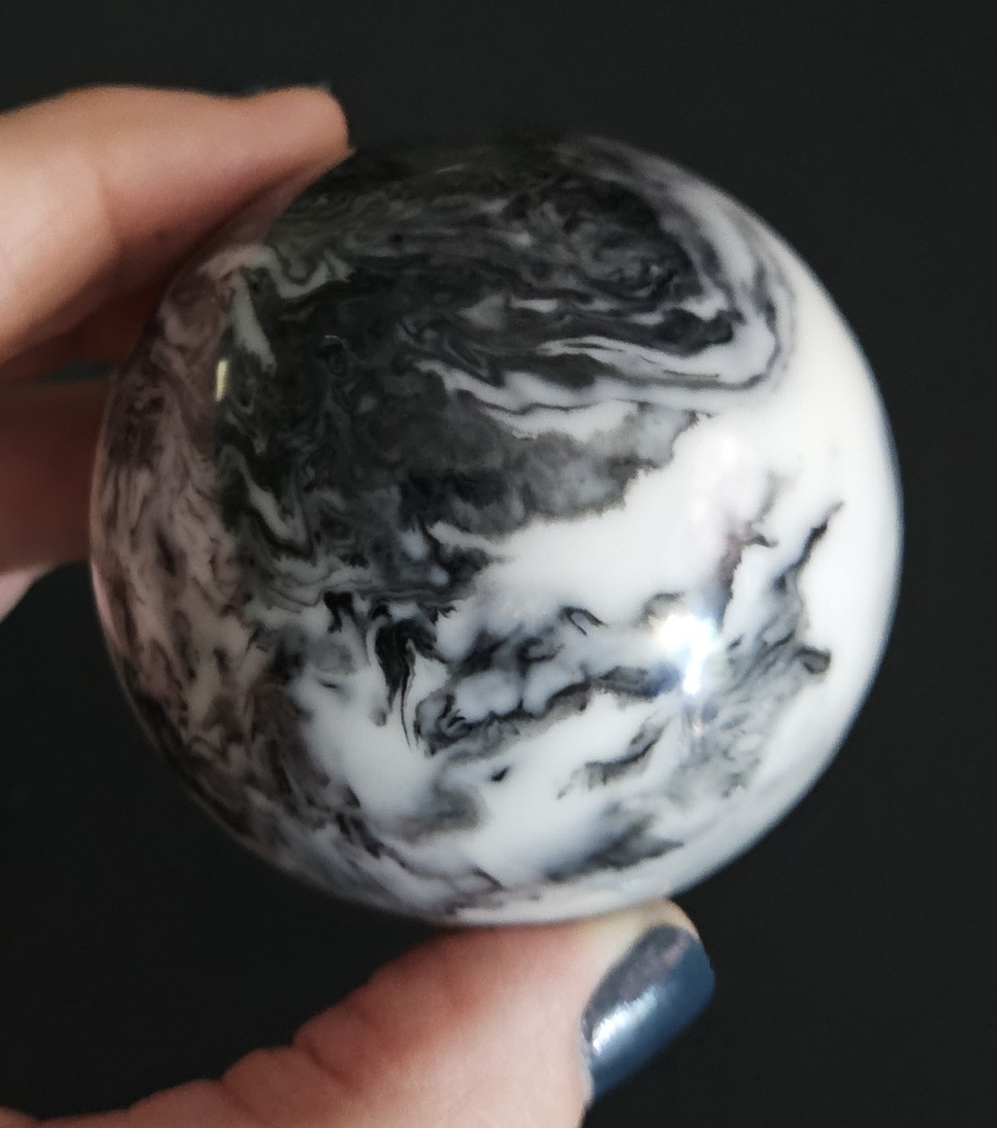 Black & White Marble Agate (?) Orb Sphere 2.25″