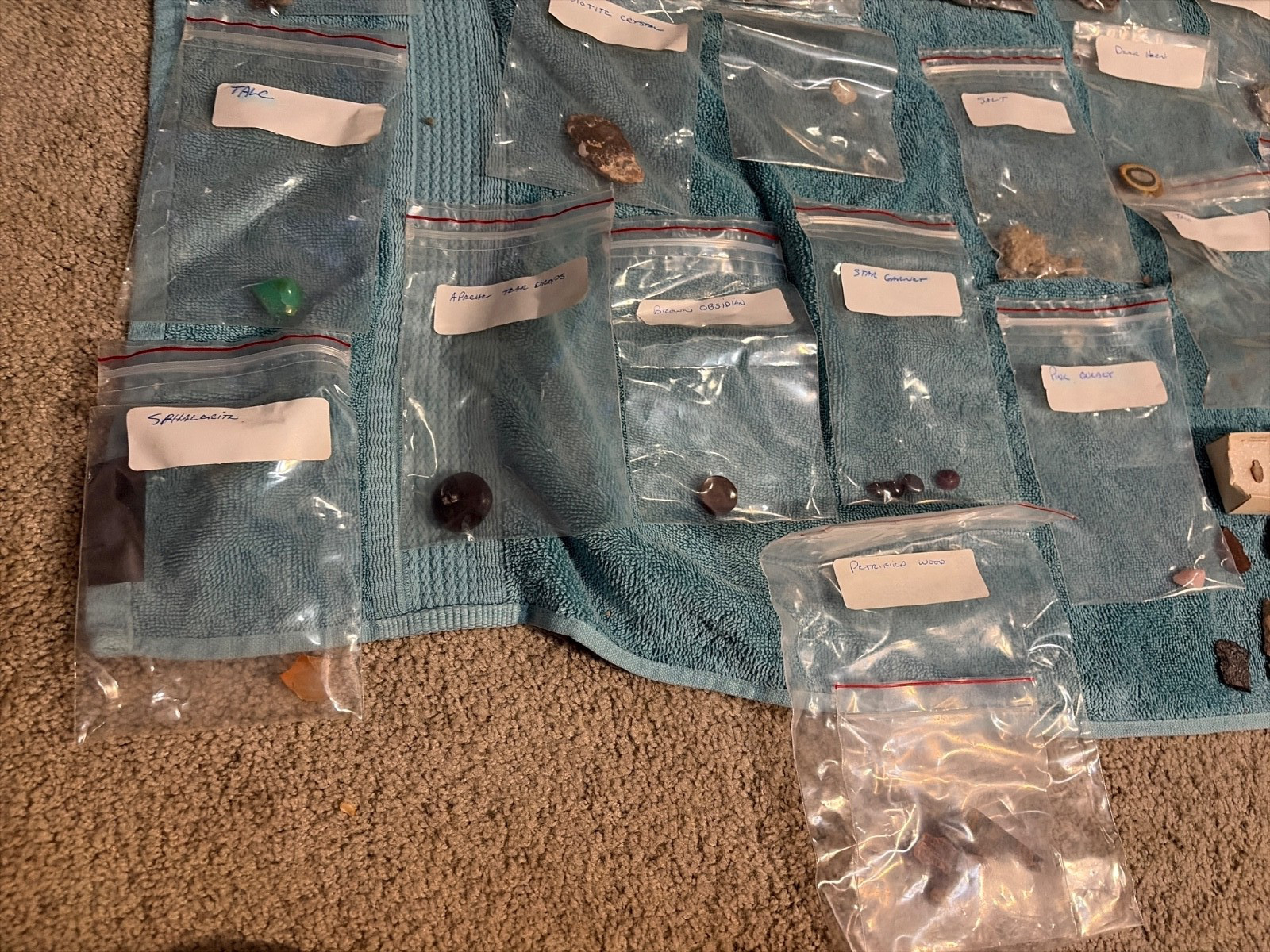 Huge lot of over 100 Different-Rocks, Minerals, Crystals & Fossils Mixed Lot .