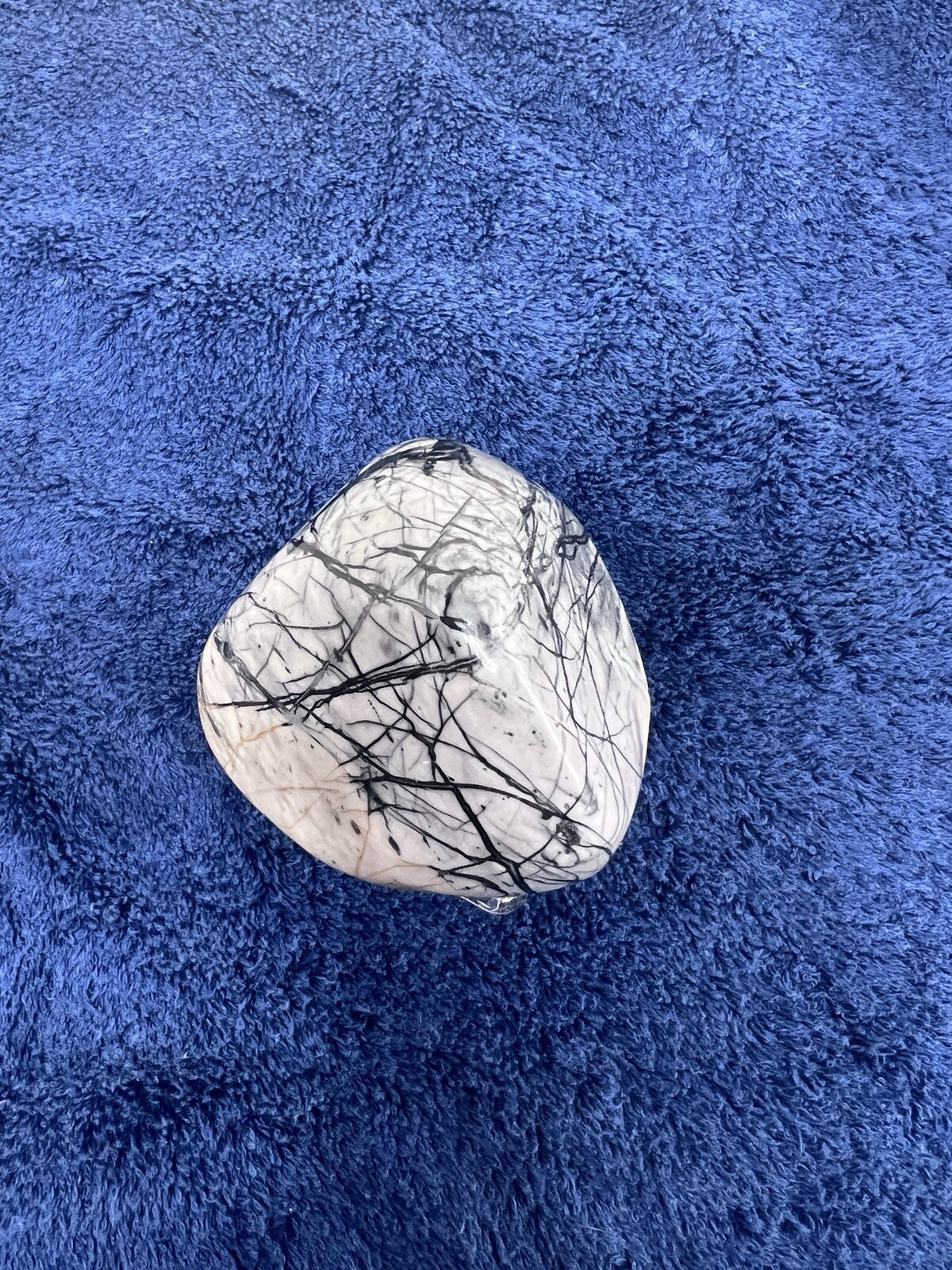 Spiderweb Picture Jasper Large Palm Display Stone Polished 450 Grams (~1 Lb)