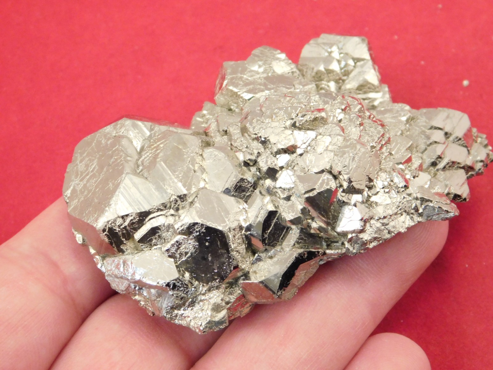 Dodecahedron PYRITE Crystal Cluster 100% Natural Peru 168gr