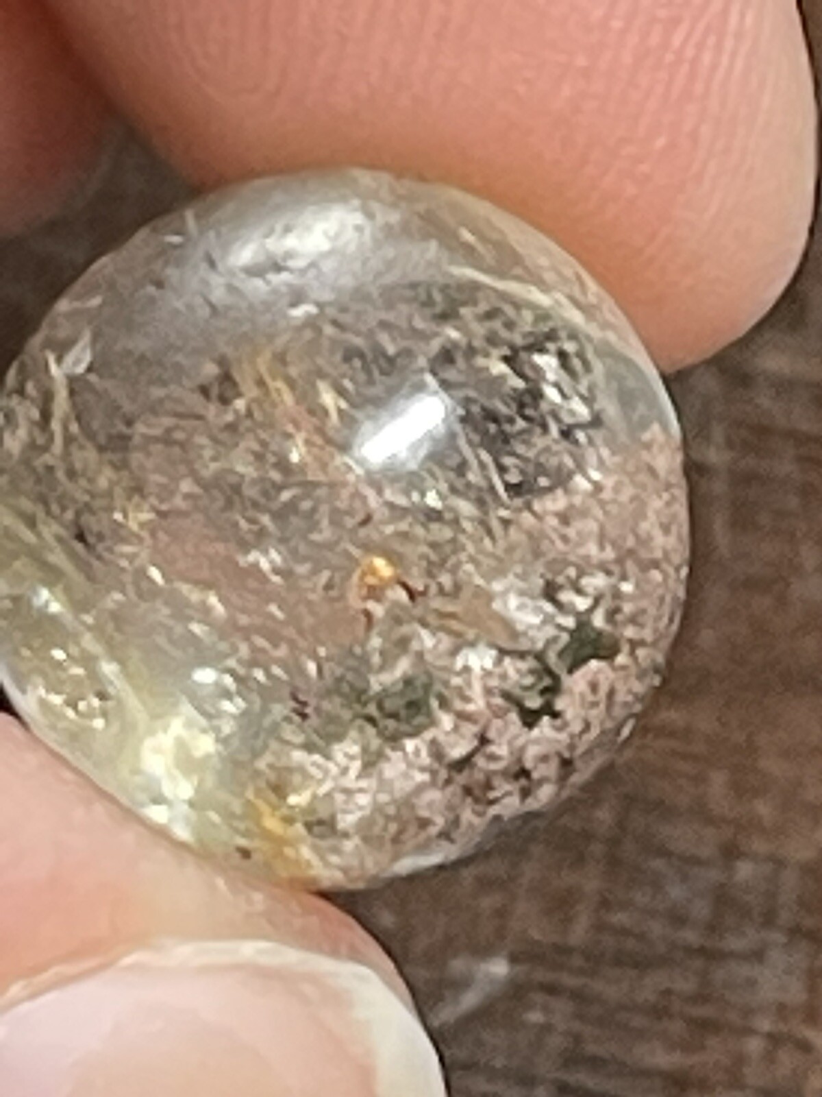 Garden Scenic Quartz with Rainbows Mini Sphere Ball Orb Marble 15.3mm 4g