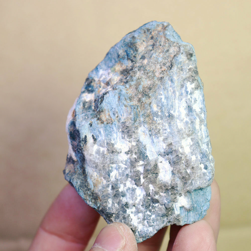 105g Natural Beautiful Sodalite Quartz Crystal Original Stone Mineral Specimen