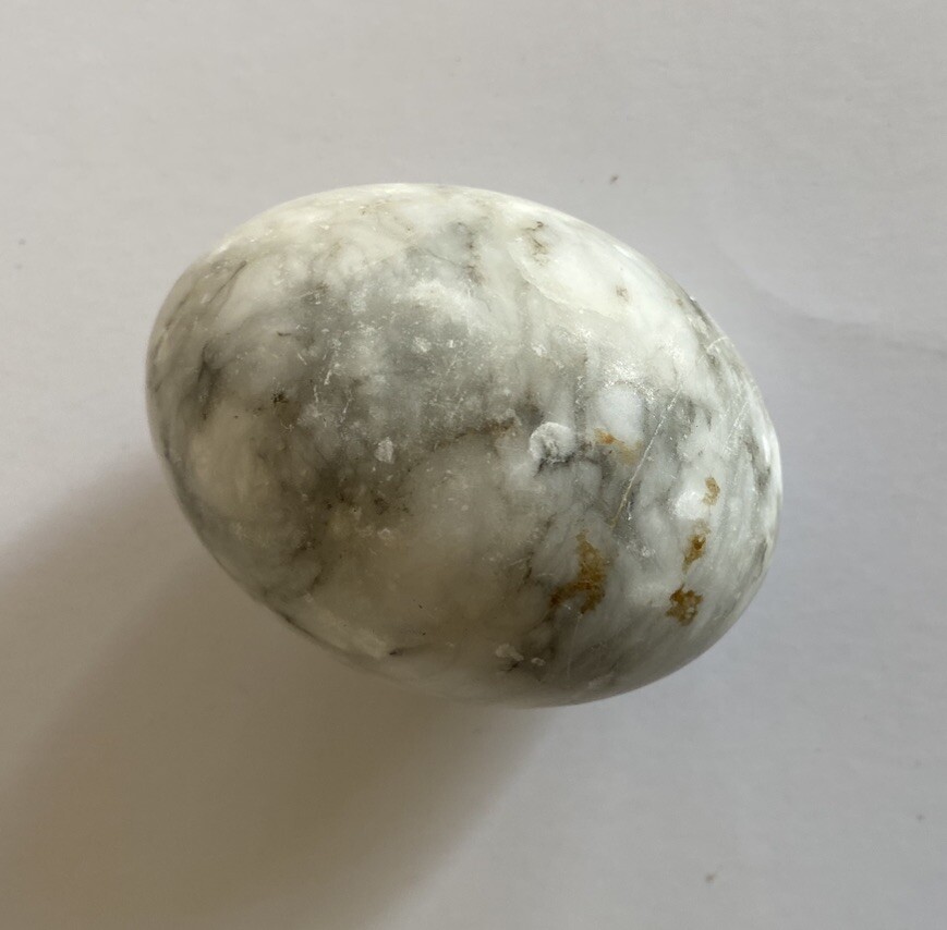 Marble or Alabaster Specimen Polished Egg Shaped 2-1/2in L x 1-5/8in D