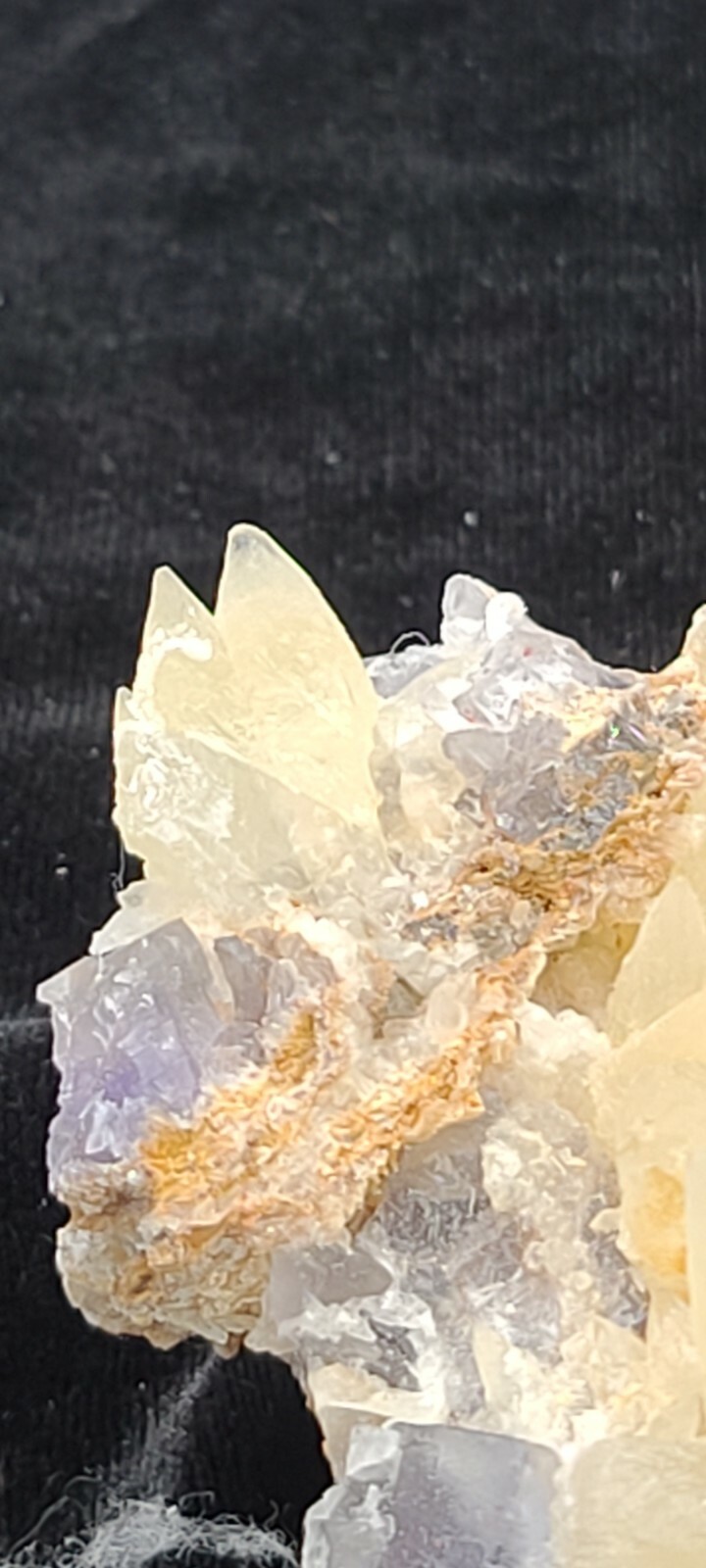 PAKISTAN : FLOURITE, CALCITE w/ APOPHOLITE GROWING ON AND AROUND CABINET PIECE