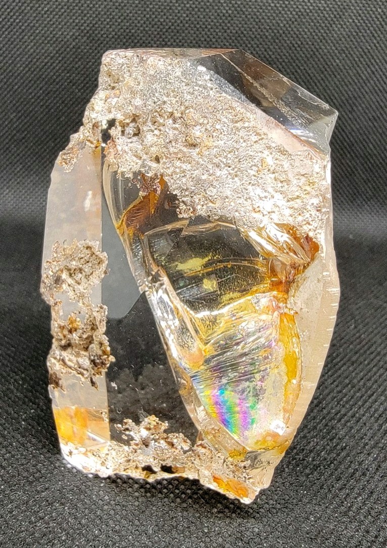 “Golden Healer” Garden Quartz with Large Rainbow and Amazing Clarity – US Seller