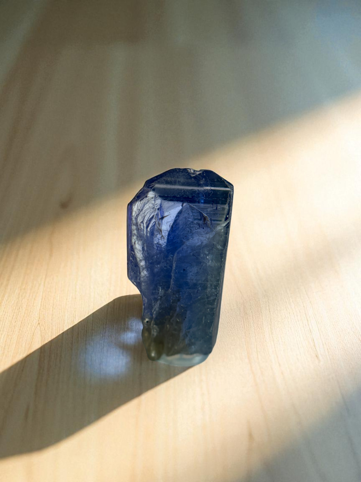 Fine Quality Natural Tanzanite Crystal Untreated Raw Gemstone 8.16 Carats
