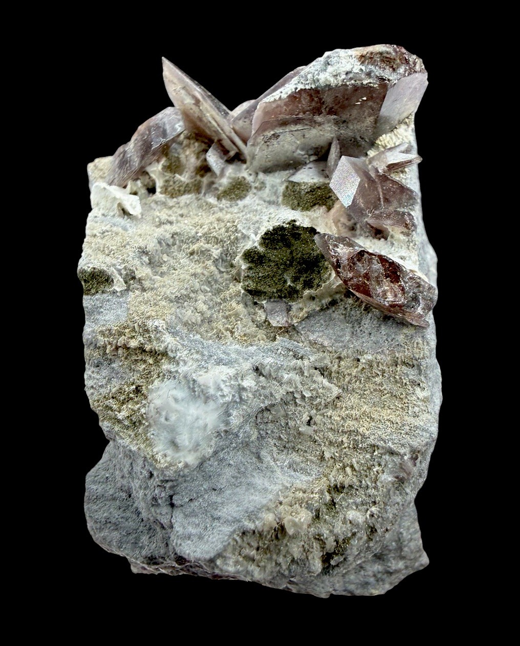 Axinite Crystals : Do Do Mine . Worika . Siberia , Russia 🇷🇺