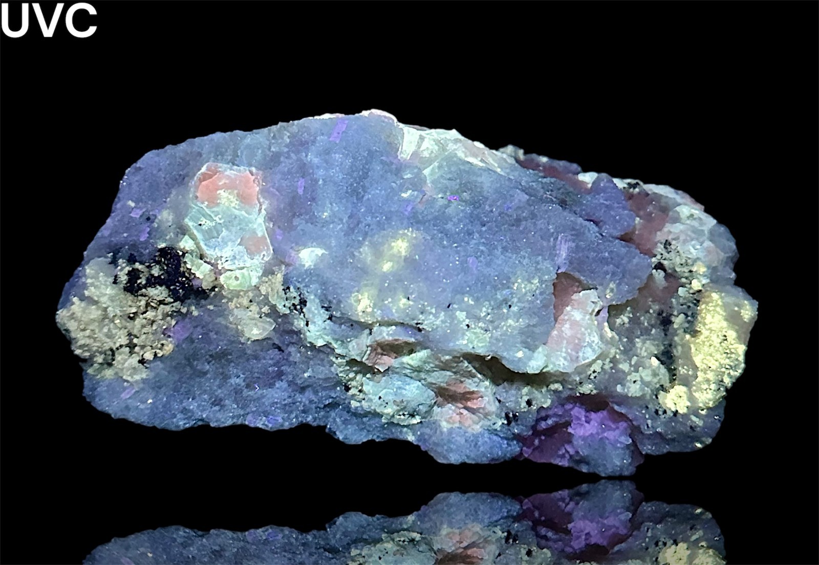 434 Gr. Fluorescent Phosphorescent Sodalite W/ Hackmanite, Fluorapatite, Calcite