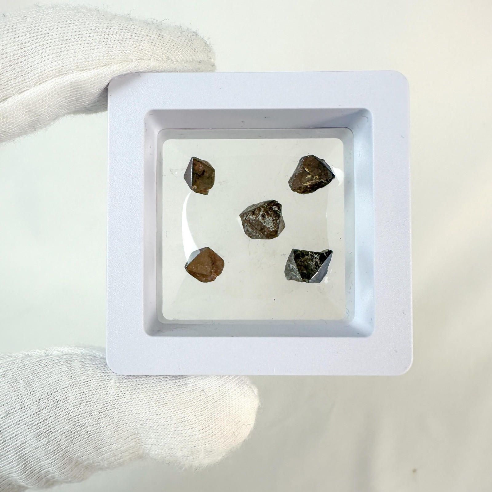 5 PCS Raw Magnetite Crystal / Rough Magnetite Stone / Power / Transformation