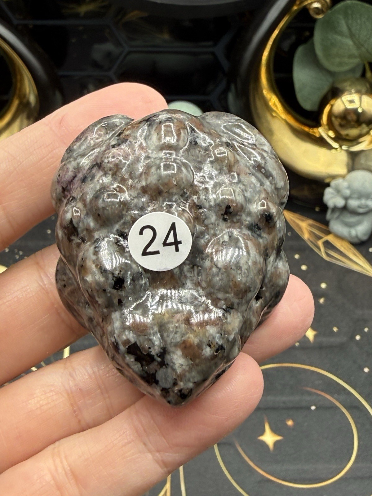 Natural Emberlite Carved Toads Super Cute Free shipping