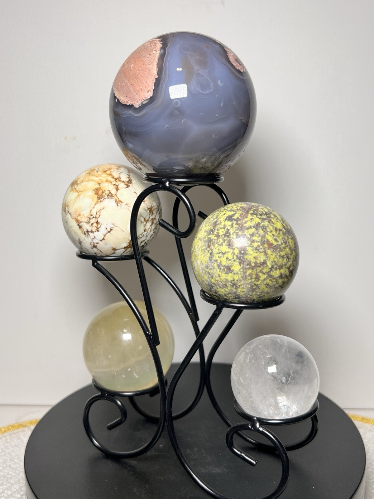 Sphere Holder – Black Holds 5 Spheres Sizes 71mm – 42mm (spheres not incl.)