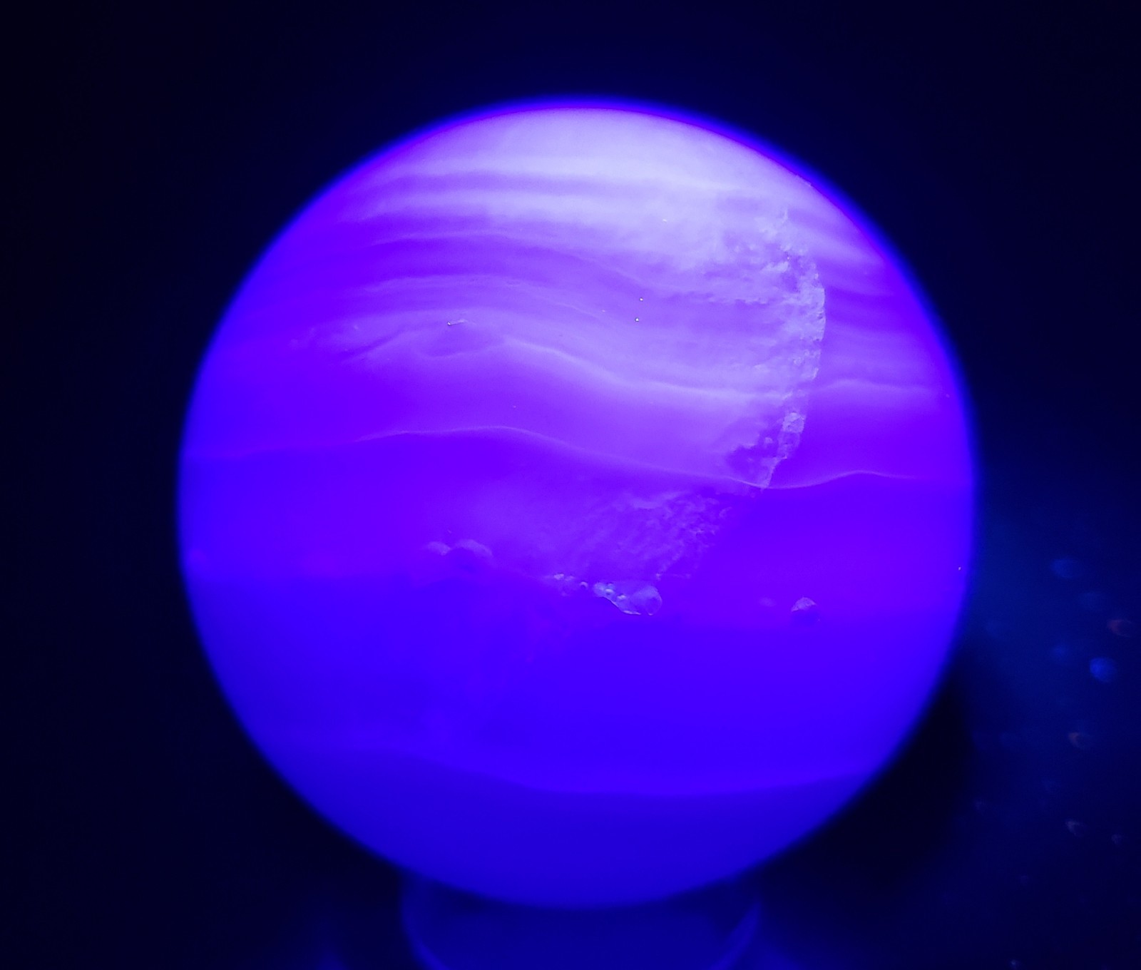 2.45″ Yttrium Lavender Fluorite Sphere Enhydro Sphere Orb Ball UV, 401g or 14 oz