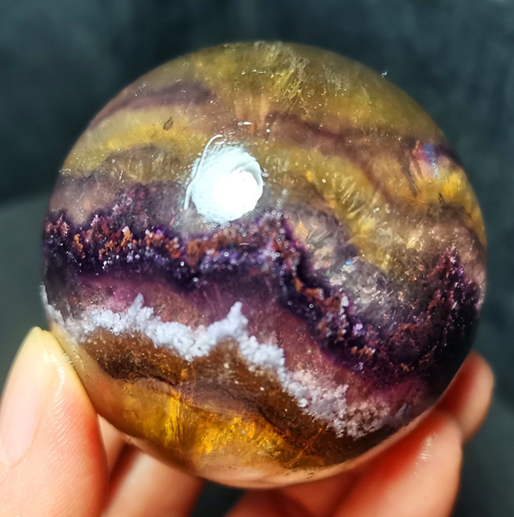 TOP 368g 60mm Natural Colorful Super Seven Fluorite Sphere Ball Healing WD2119
