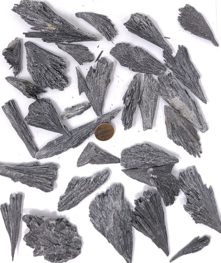 1 lb black kyanite fans wholesale lot pound closeout BEST DEAL ON THE NET