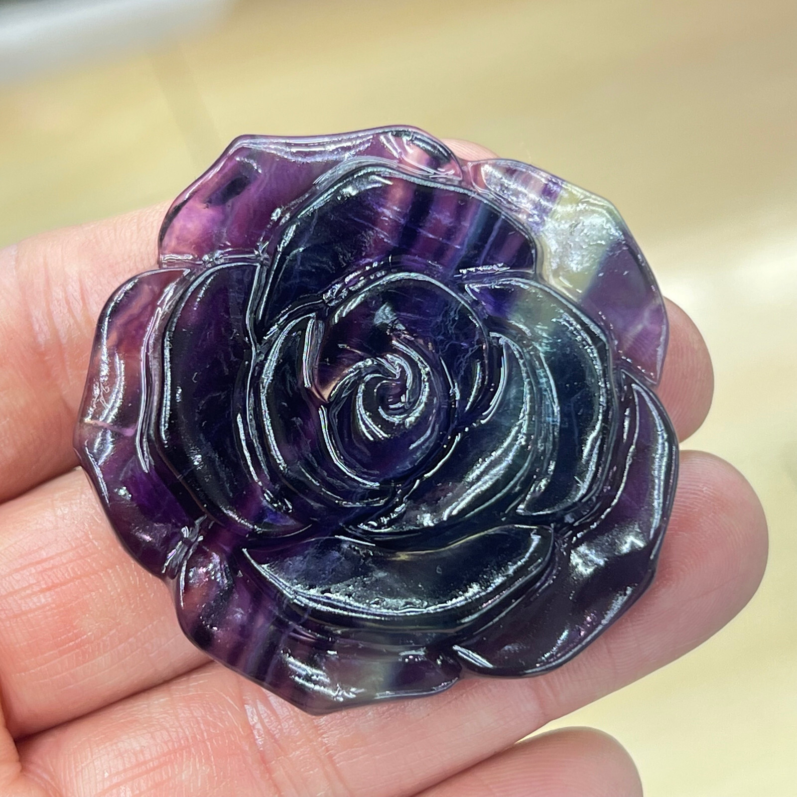 2″+Natural Colorful fluor Quartz Hand Carved flower skull Crystal Healing 1pc