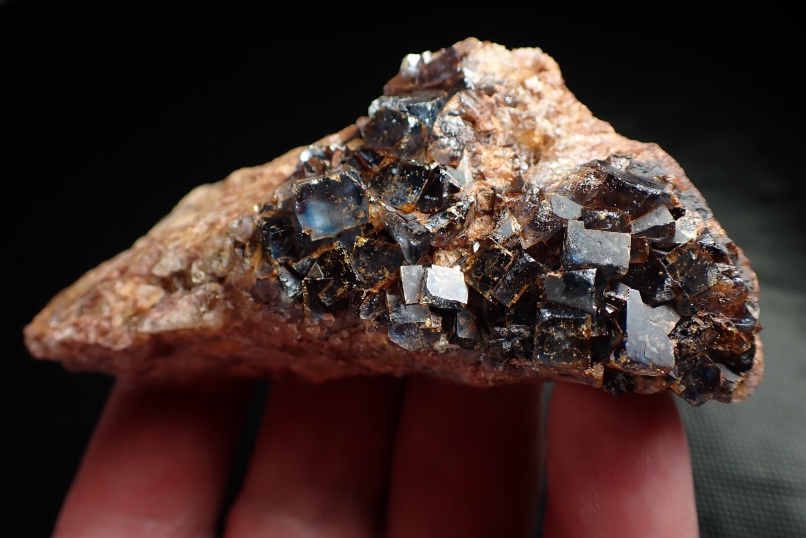 FLUORITE * BLUE CRYSTALS ON QUARTZ * RARE LOCALITY ! Cerny Potok, CZECH REPUBLIC