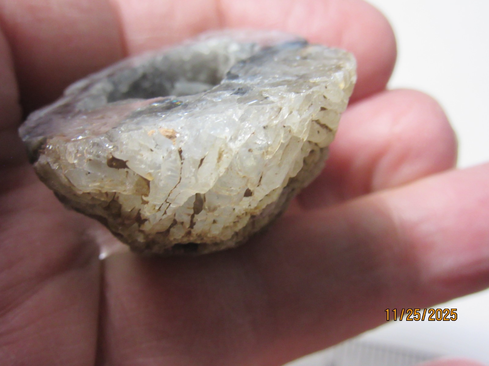 Mexican Agate 1 7/8″ Geode with Quartz Crystals Collectible AMGC-1.8