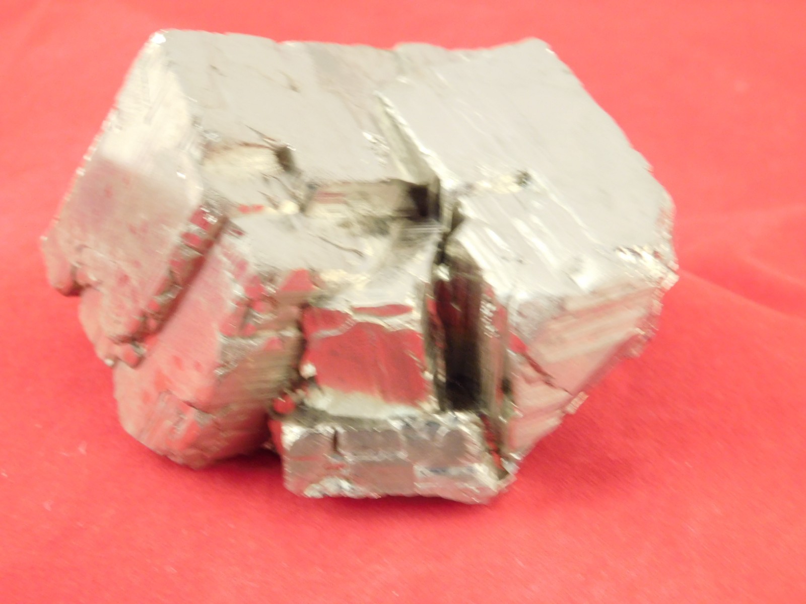 LARGER! 100% Natural PYRITE Crystal CUBE Cluster Huanzala Mine Peru 318gr