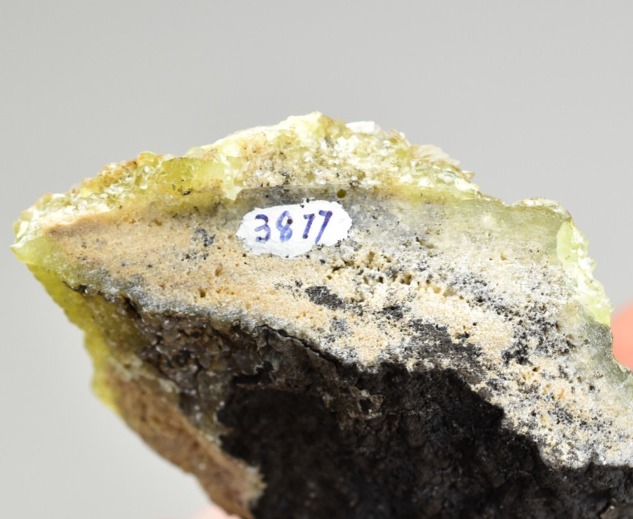 Smithsonite, Calcite, Aurichalcite – 79 Mine, Gila Co., Arizona