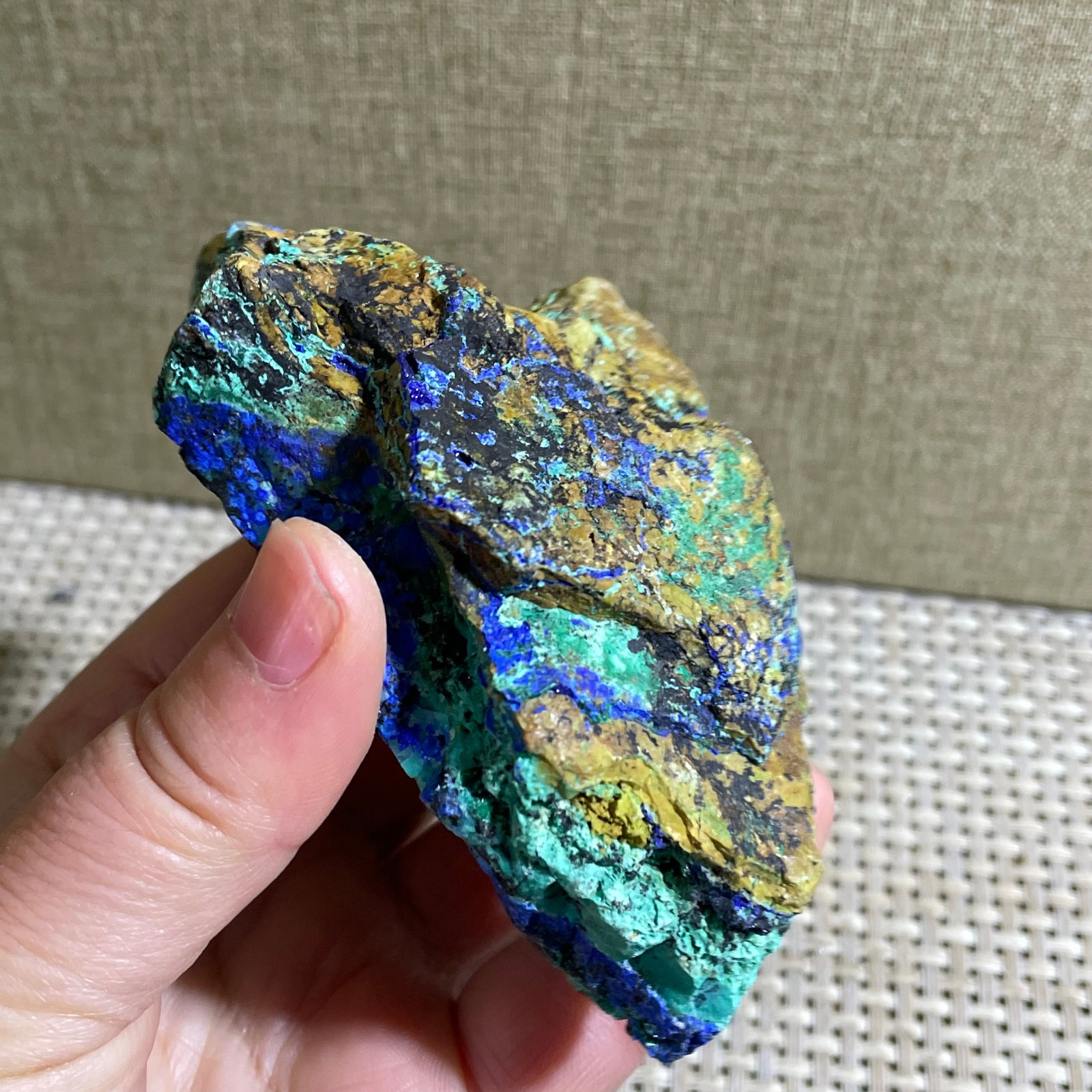 Restoration of Blue Copper Ore Quartz Crystal Mineral Samples 231g