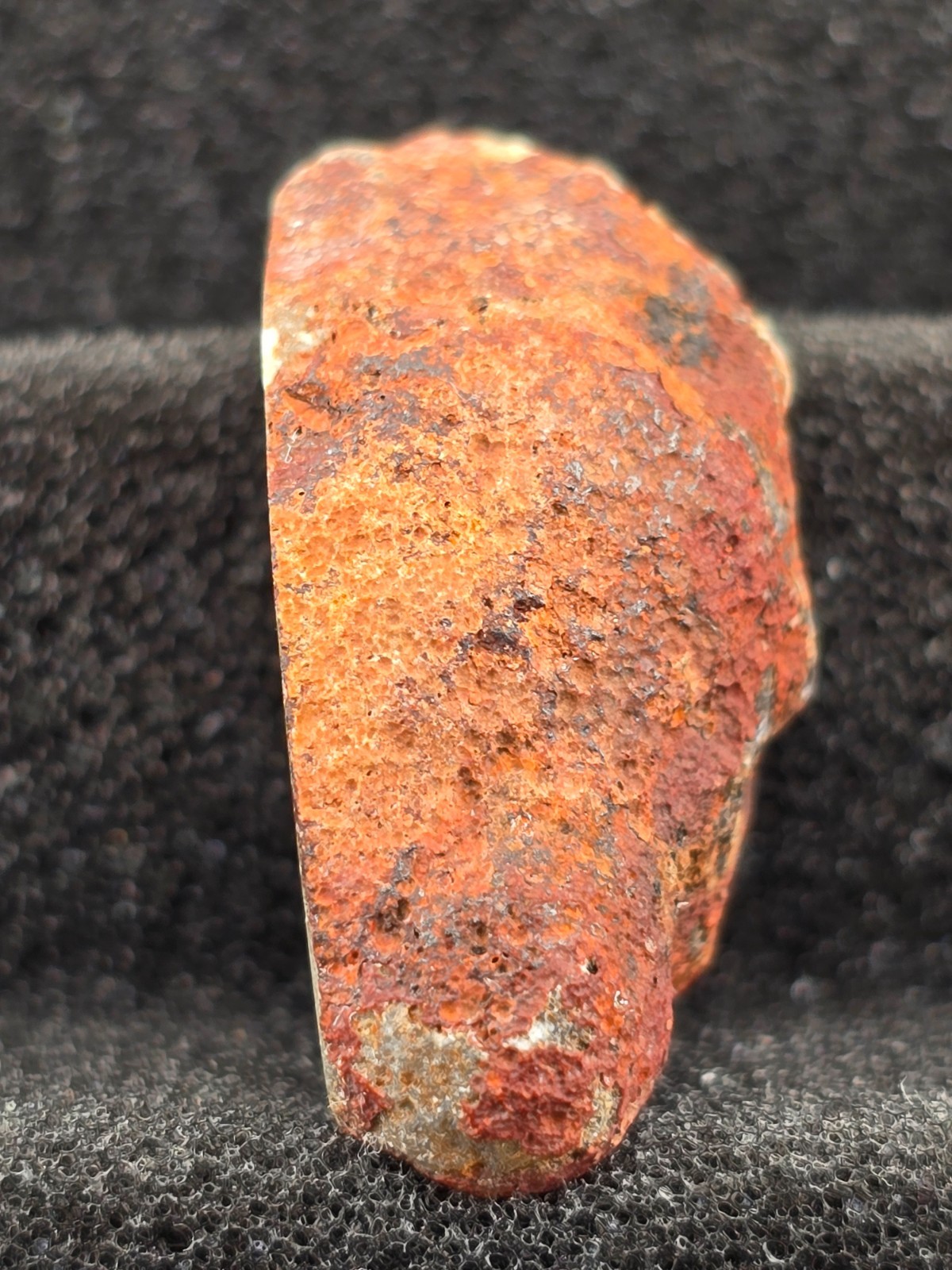 Alimajo, Malawi, South Africa, 1/2 Nodule, 1.22in long, .75in wide, 11 grams