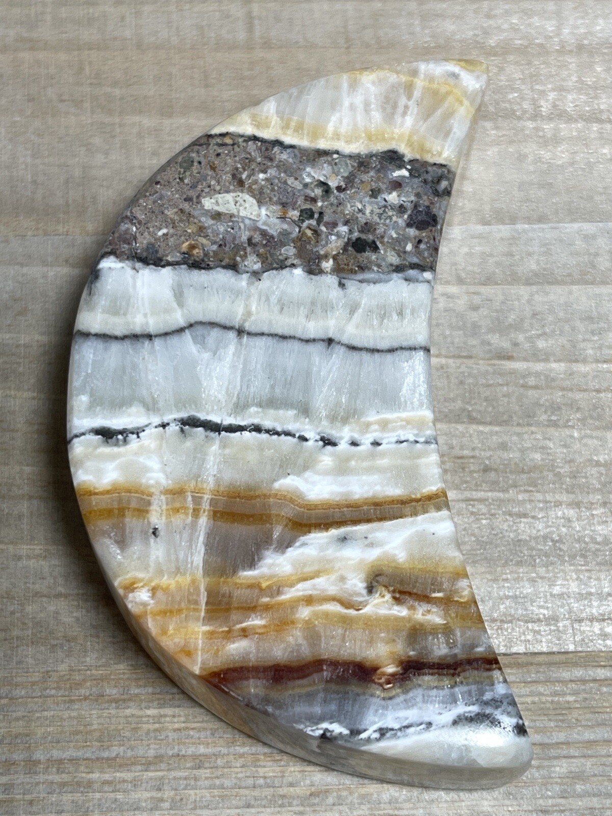 BANDED ONYX MOON – Mineral Calcite Carving Lunar Crystal Witch Stone Brown White