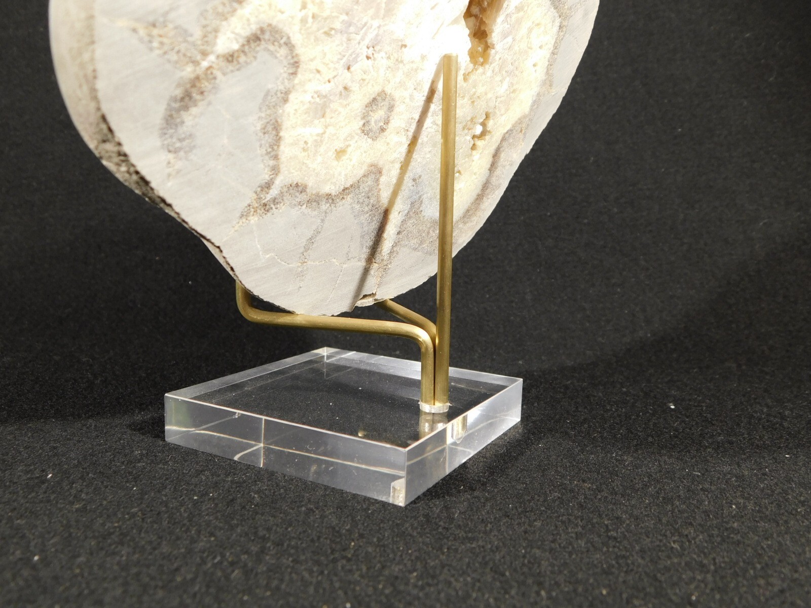 Easel Display Stand Brass Medium Size Adjustable Clear Acrylic Base