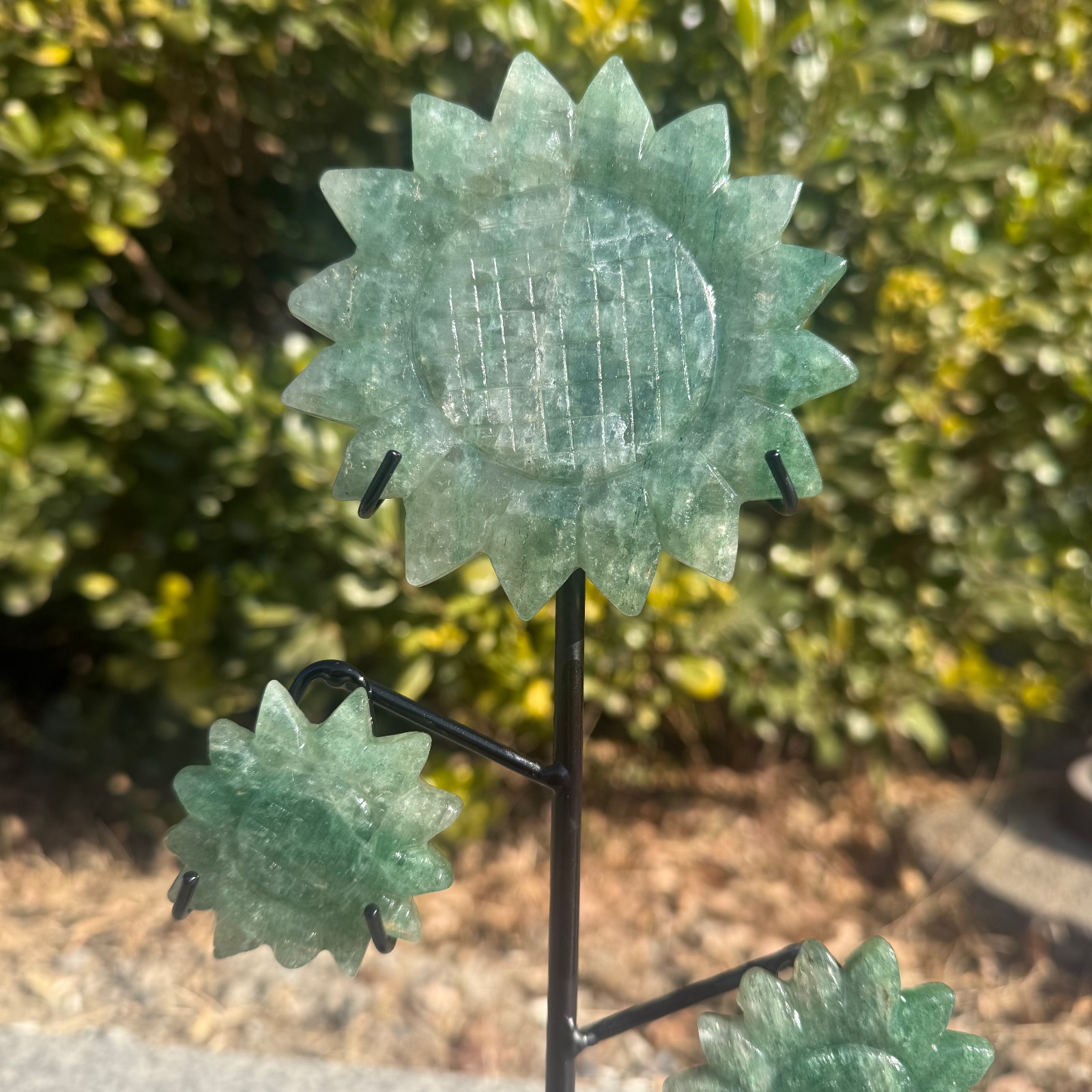 400g Natural green fluorite quartz crystal carved Sunflower Decor Gift