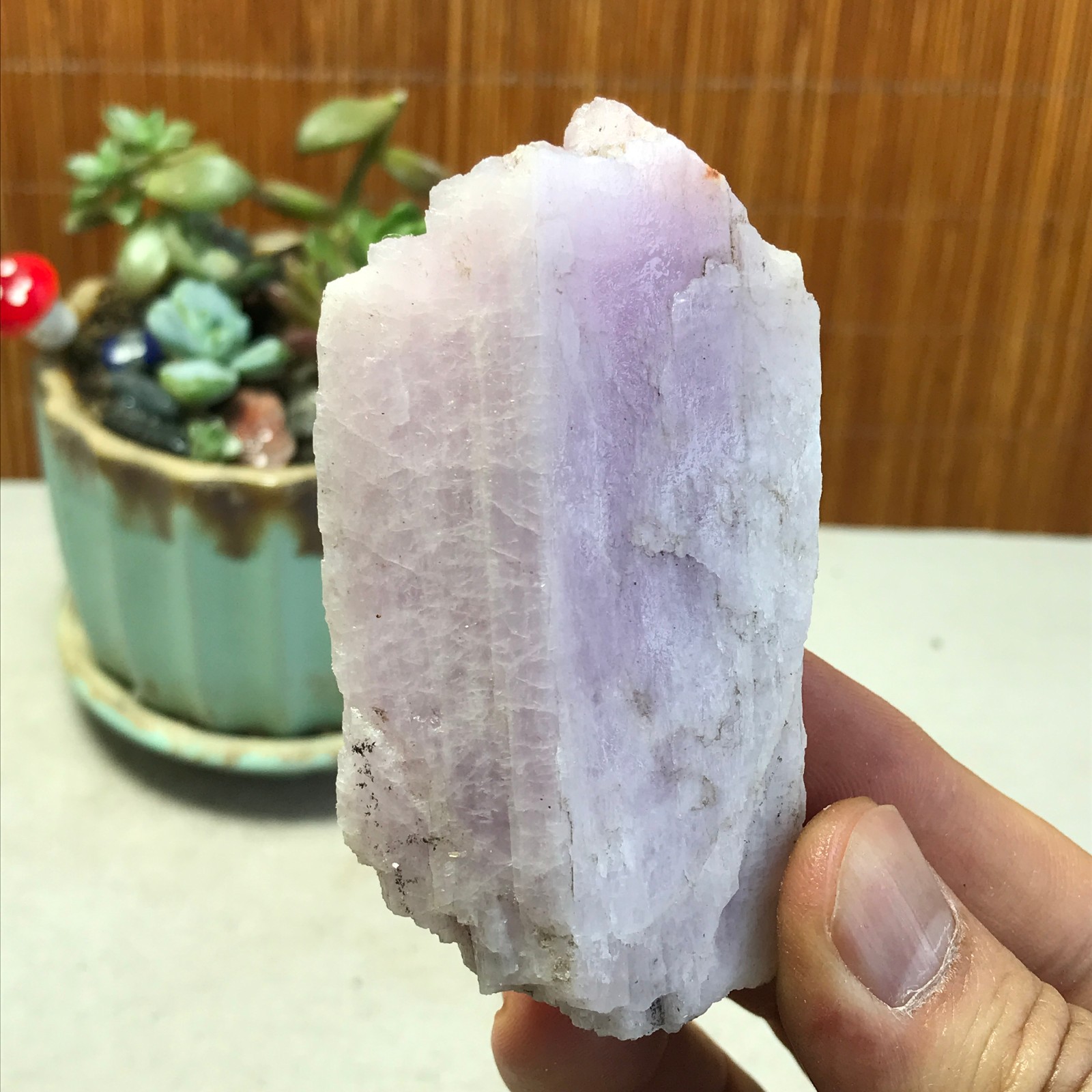 79-40-15mm NATURAL ROUGH KUNZITE PINK SPODUMENE CRYSTALS 109g A5343