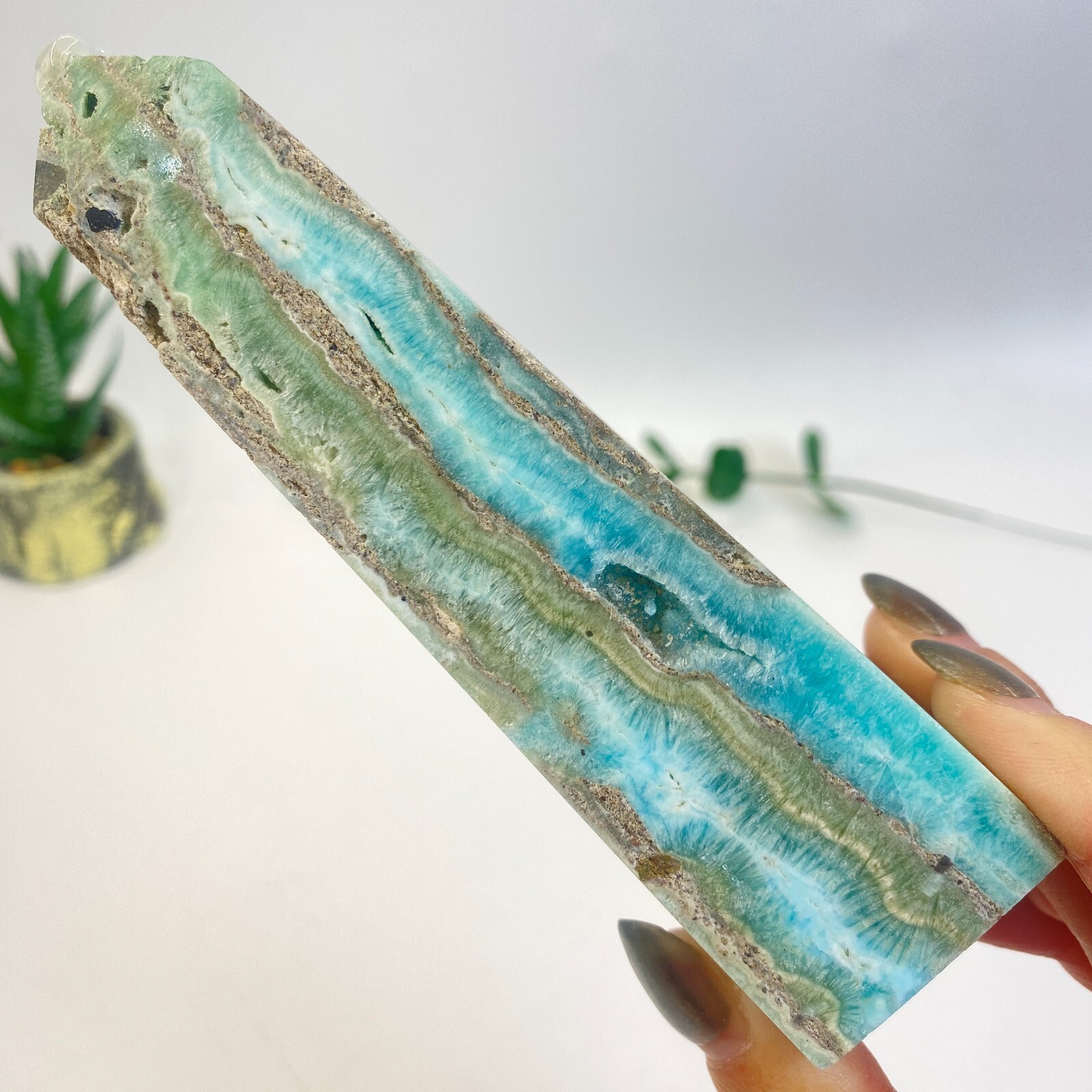 Natural hemimorphite tower Quartz Crystal geode decoration