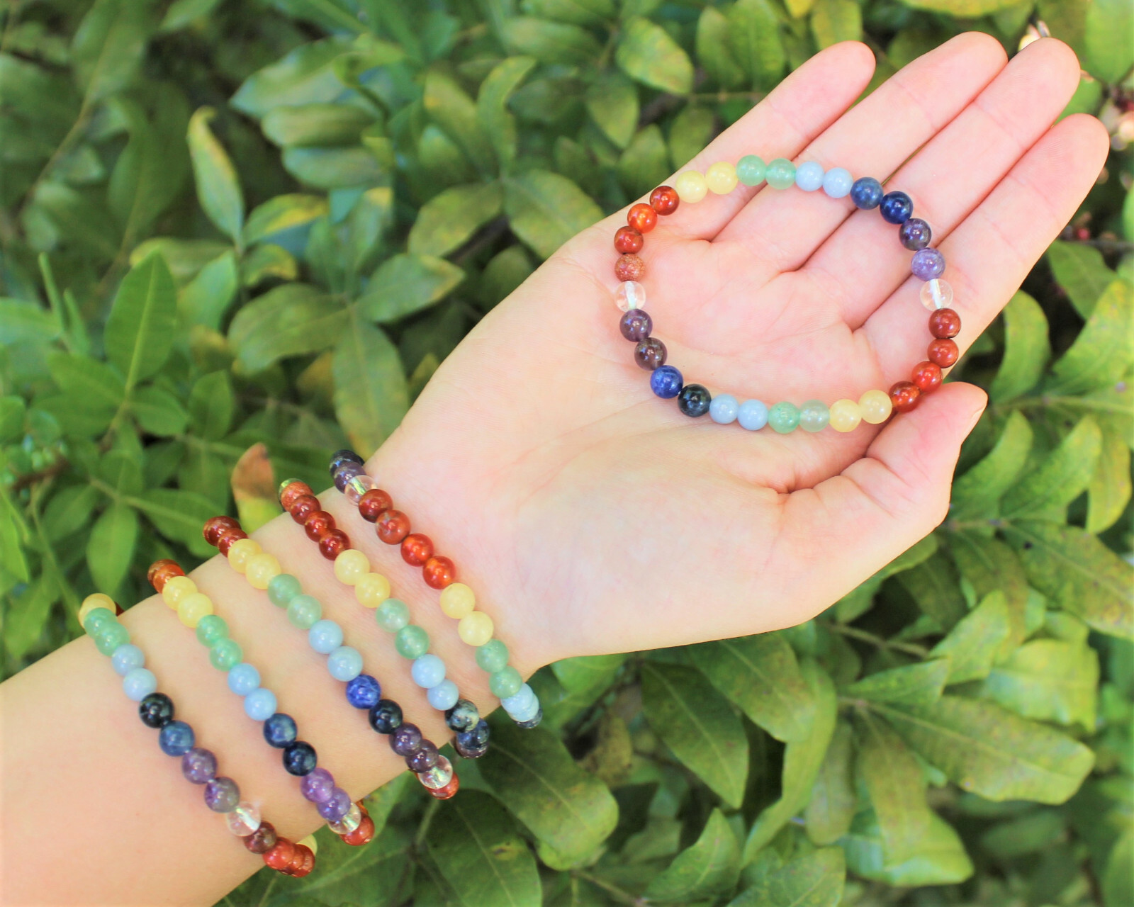 7 Chakra Bead Bracelet – 6 mm Round Gemstone Crystals (7 Chakra Bracelet)