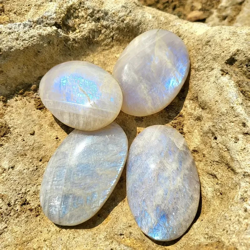 Healing Moonstone Palm Stone Birthstone Crystal Meditation Reiki Worry Stone HOT