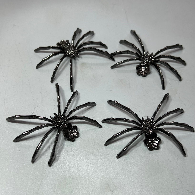 50pcs Electroplate Spider reiki stand Gift Random