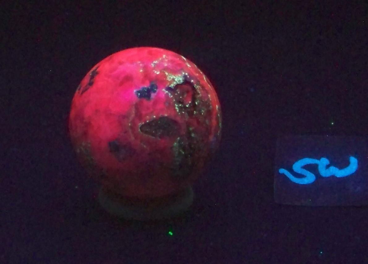 UV Willemite and Calcite 38mm AZ Sphere for Fluorescent Collection or Study 6506