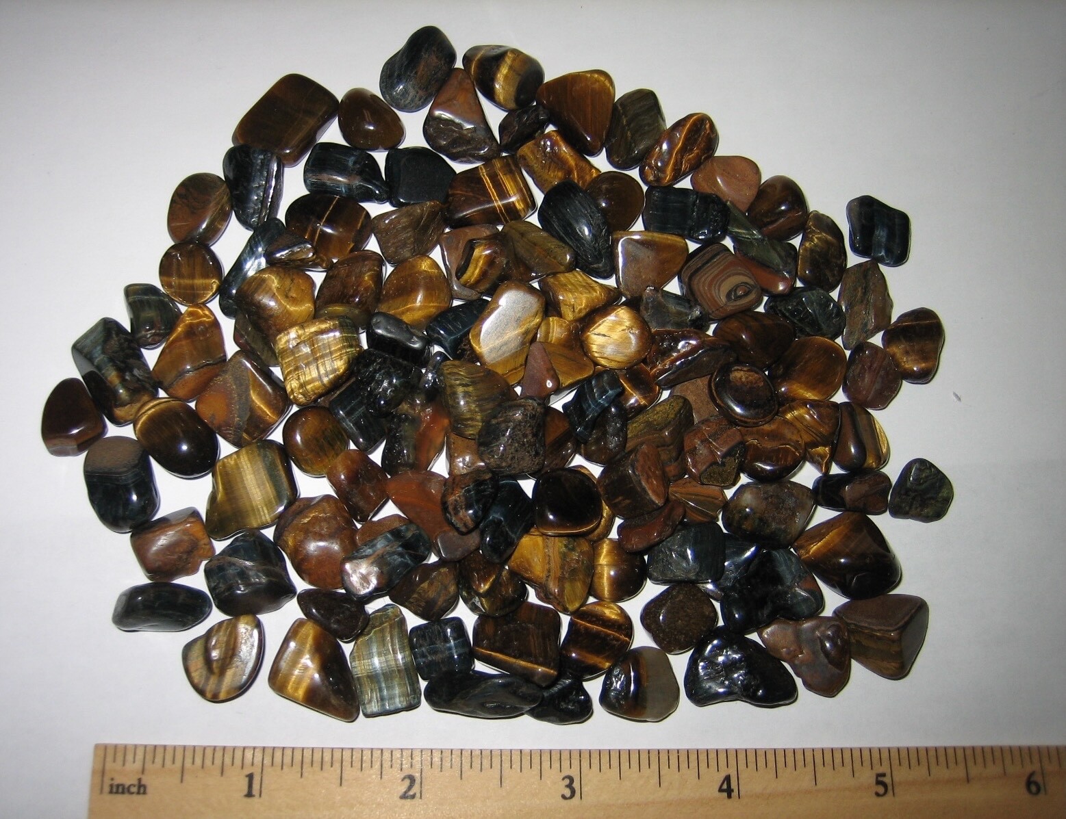 122 TUMBLED POLISHED SMALL NATURAL 0.2″- 0.6″ TIGER EYE STONES ~ 200.4grams *A
