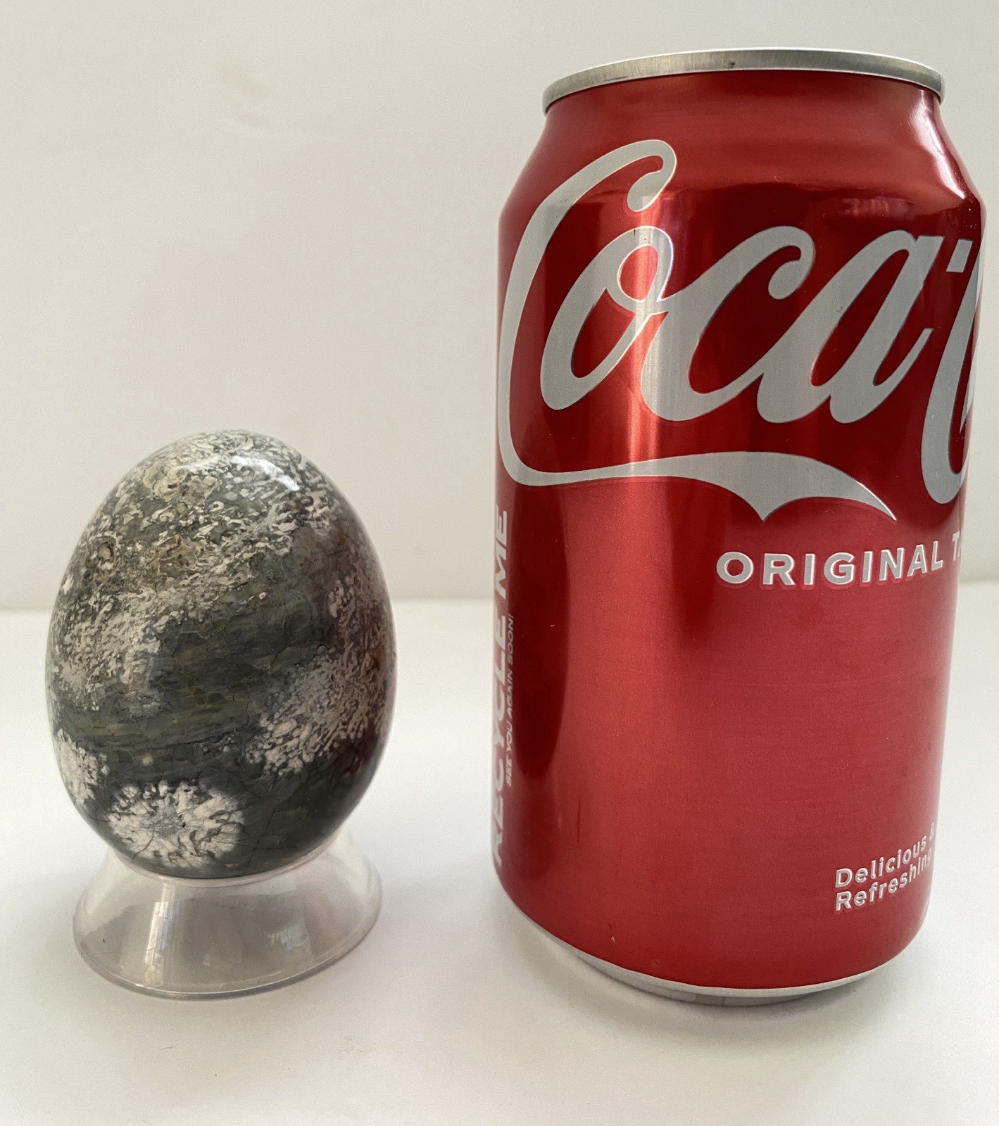 Natural Onyx Stone Egg With Stand Hand Polished Banded Agate Calcite Crystal