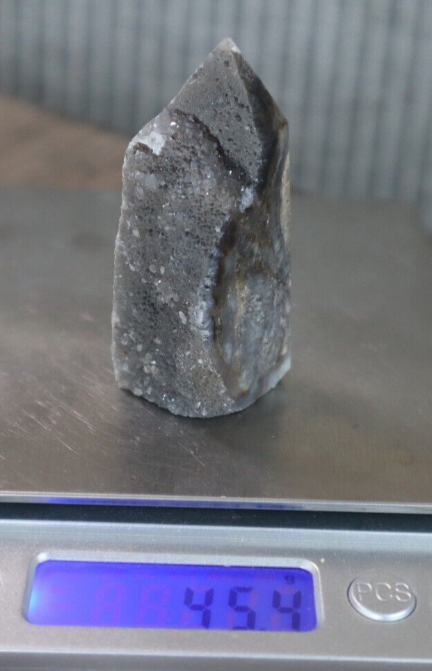 SPHALERITE POINT 2.25 INCHES TALL/ 45.4 GRAMS