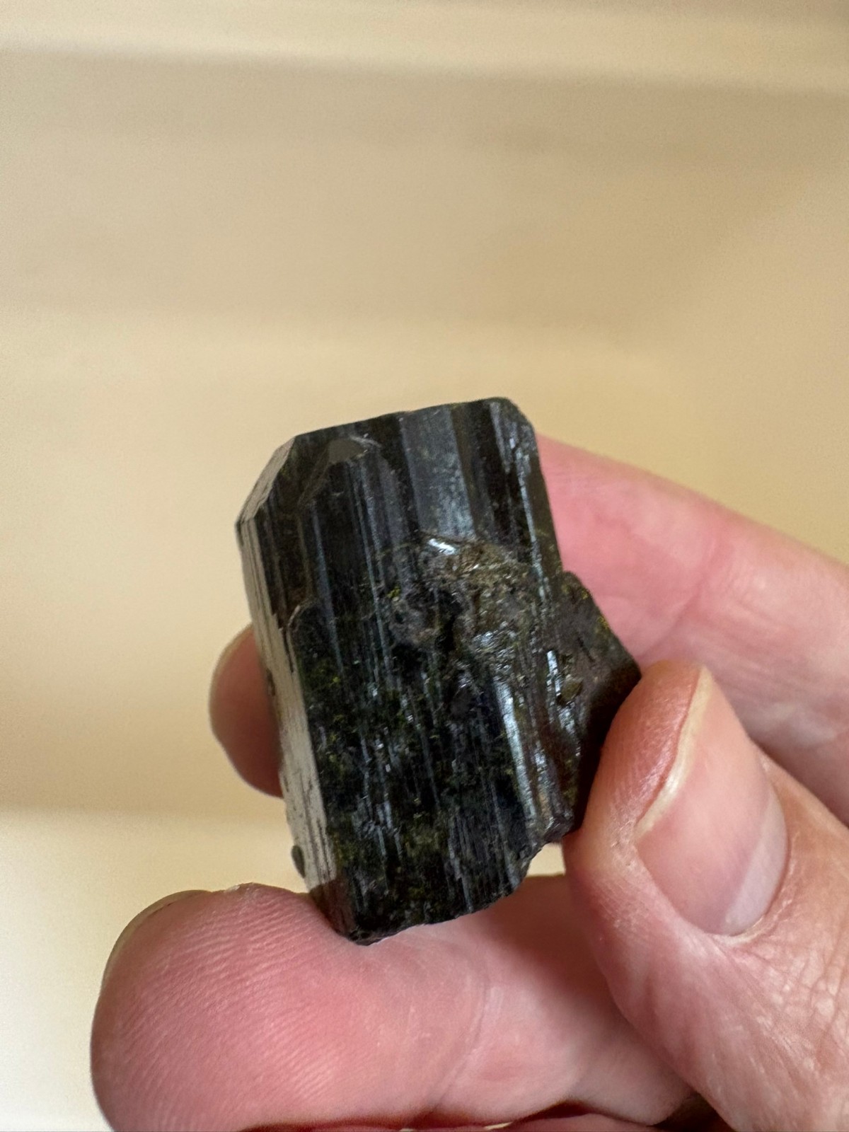 Epidote, twinned xtl, Prince of Wales island, Alaska, USA, ex Doug Toland