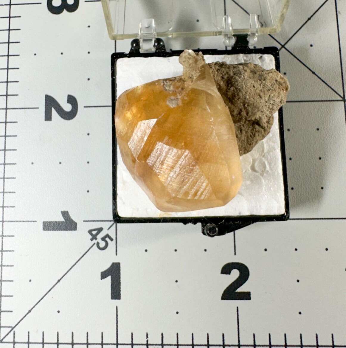 ➤1-1/4″ TWIN CALCITE CRYSTAL on Matrix -DeBolt Quarry Richmond Indiana VIDEO➤638