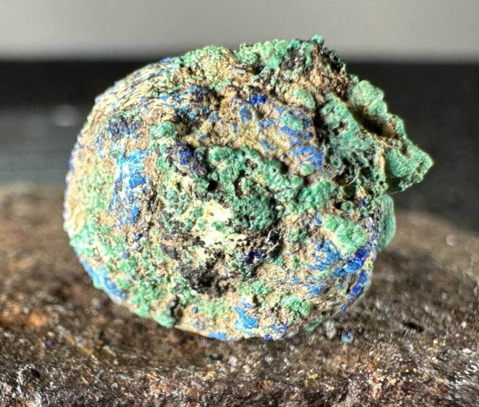 ➤8 PC LOT – Malachite-Azurite-Barite-Hematite-No ID Rutile?- GRAPHIC MINE NM➤882