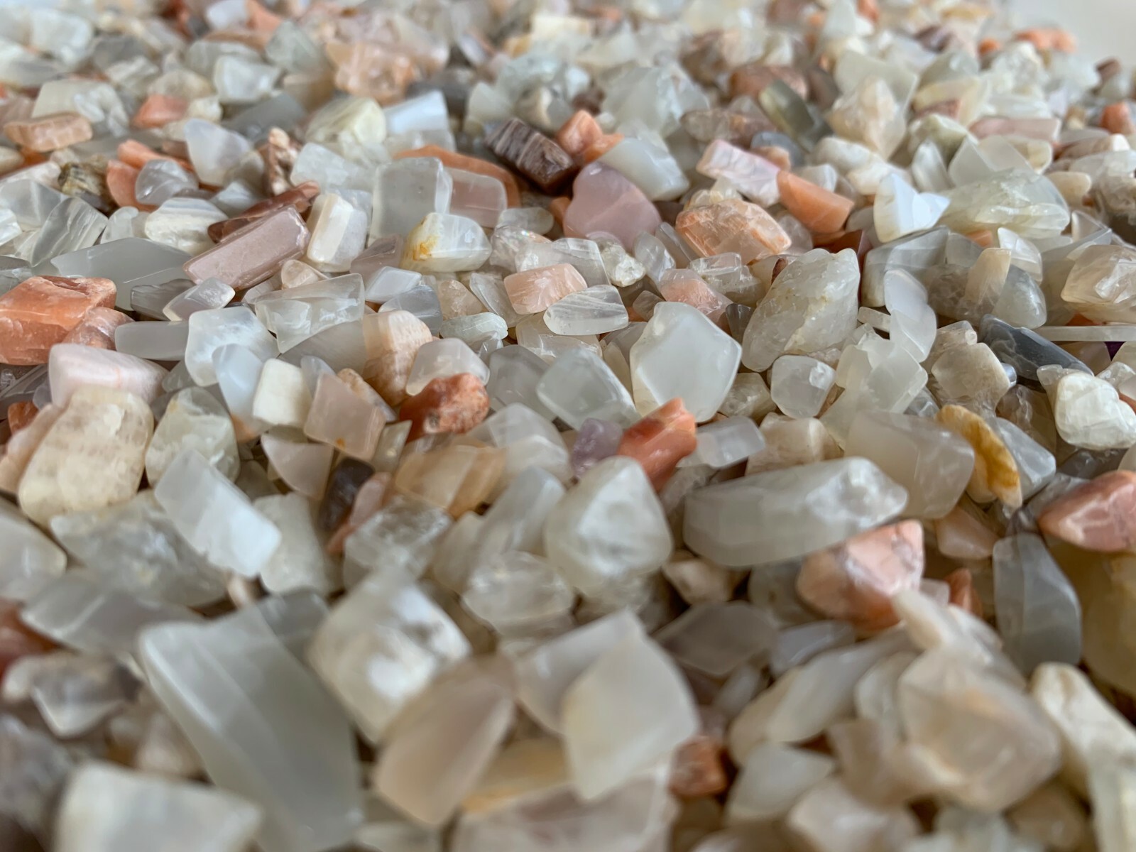 Moonstone Mix Semi Tumbled Gemstone Mini Chips 5-15 mm, Wholesale Bulk Lot