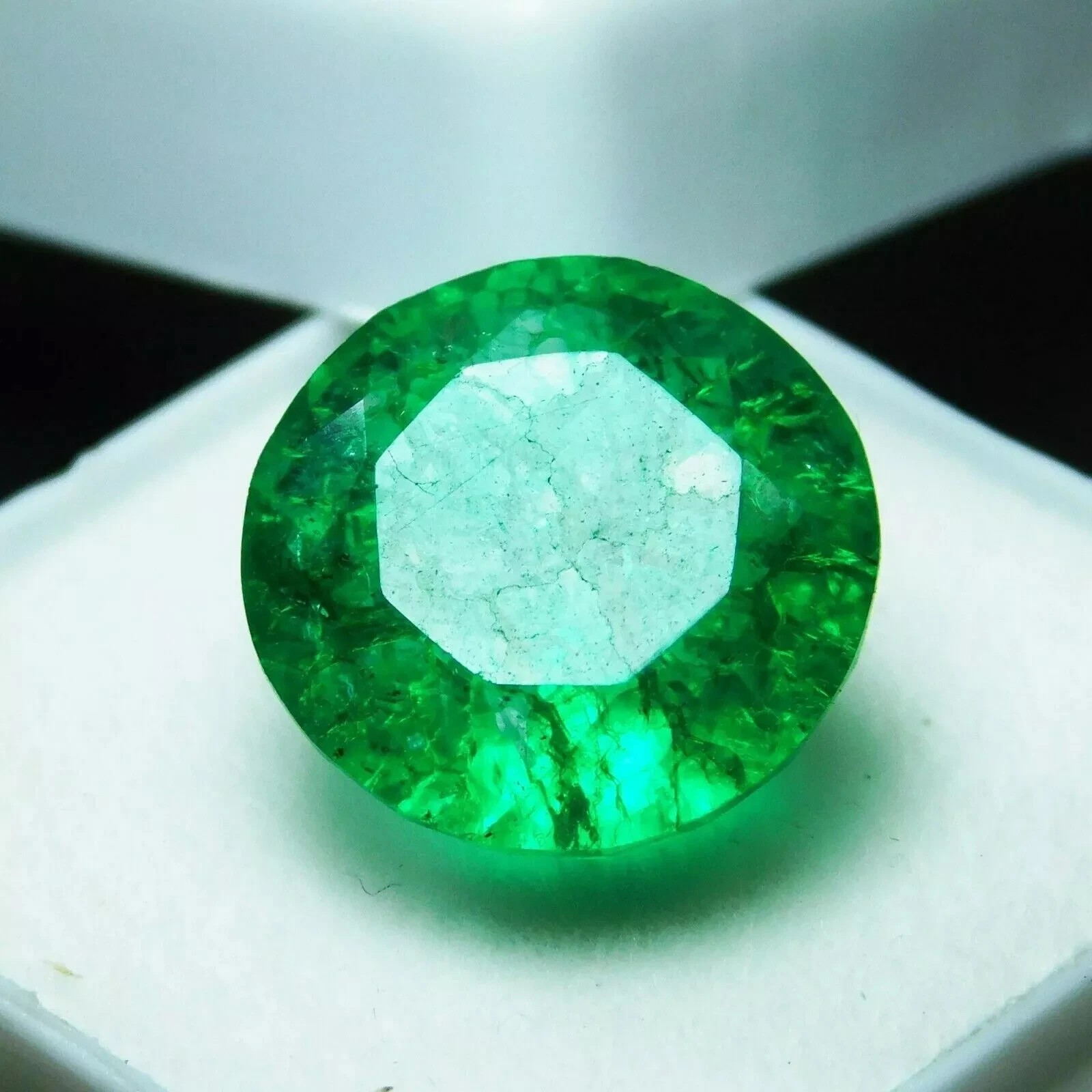 10-11 Ct Green Emerald Certified Natural Colombian Round Cut Loose Gemstone