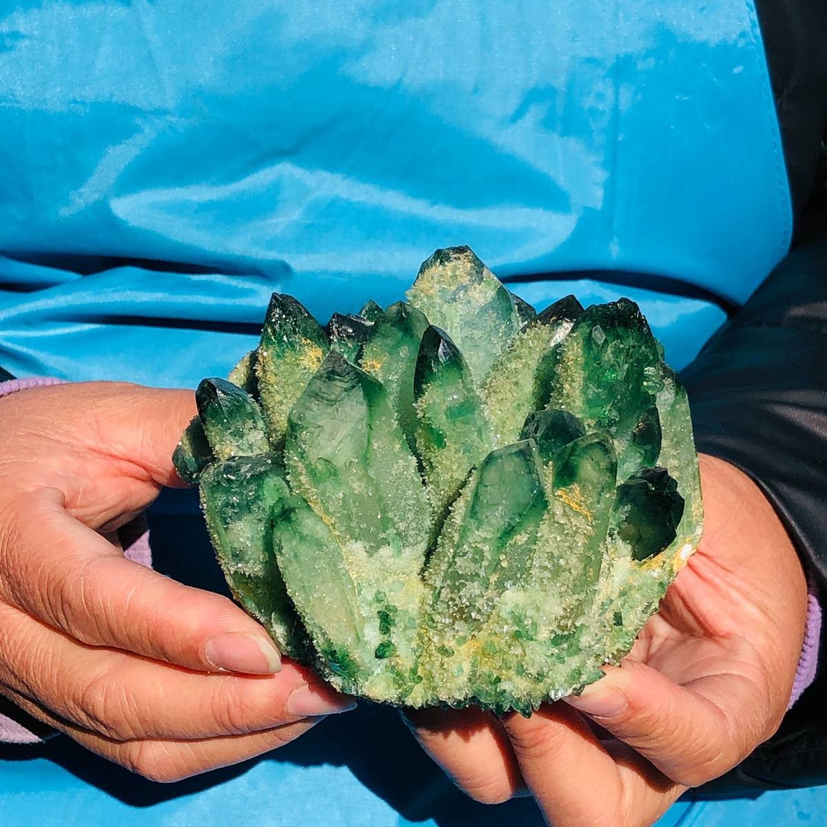 2 piece Lab-Grown Green Crystal Clusters Healing Energy Home Decor 3.03LB