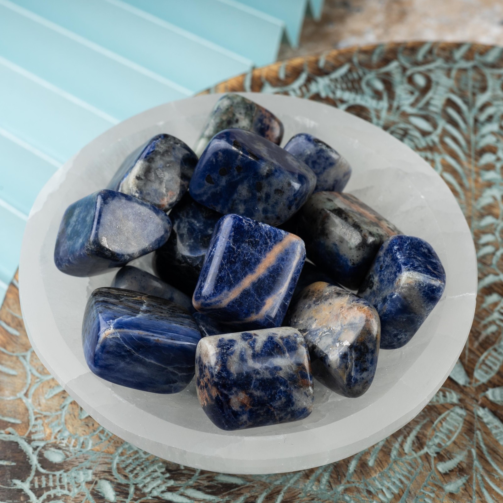 Sodalite Crystal Crystal Tumble Stone, Polished Stone for Meditation & Healing