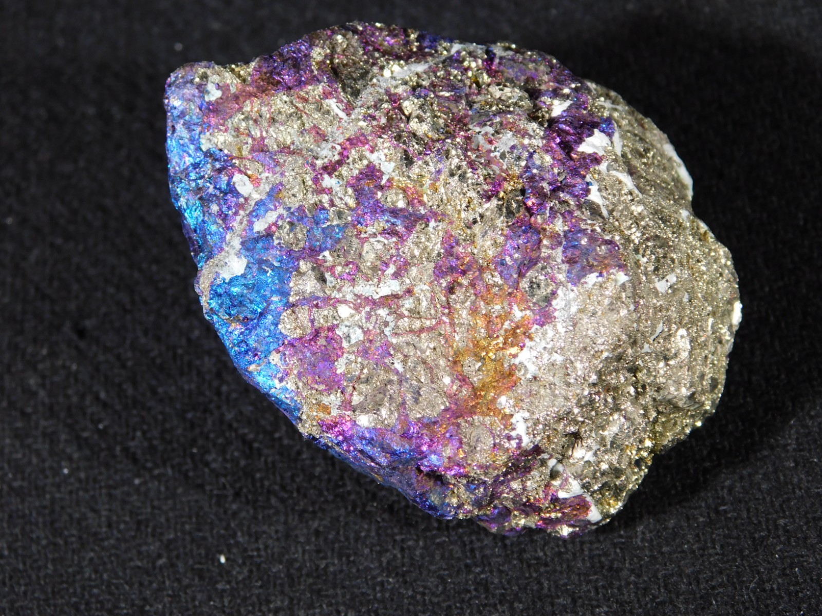 Bright IRIDESCENT Peacock Copper Chalcopyrite or Peacock Ore Mexico 165gr