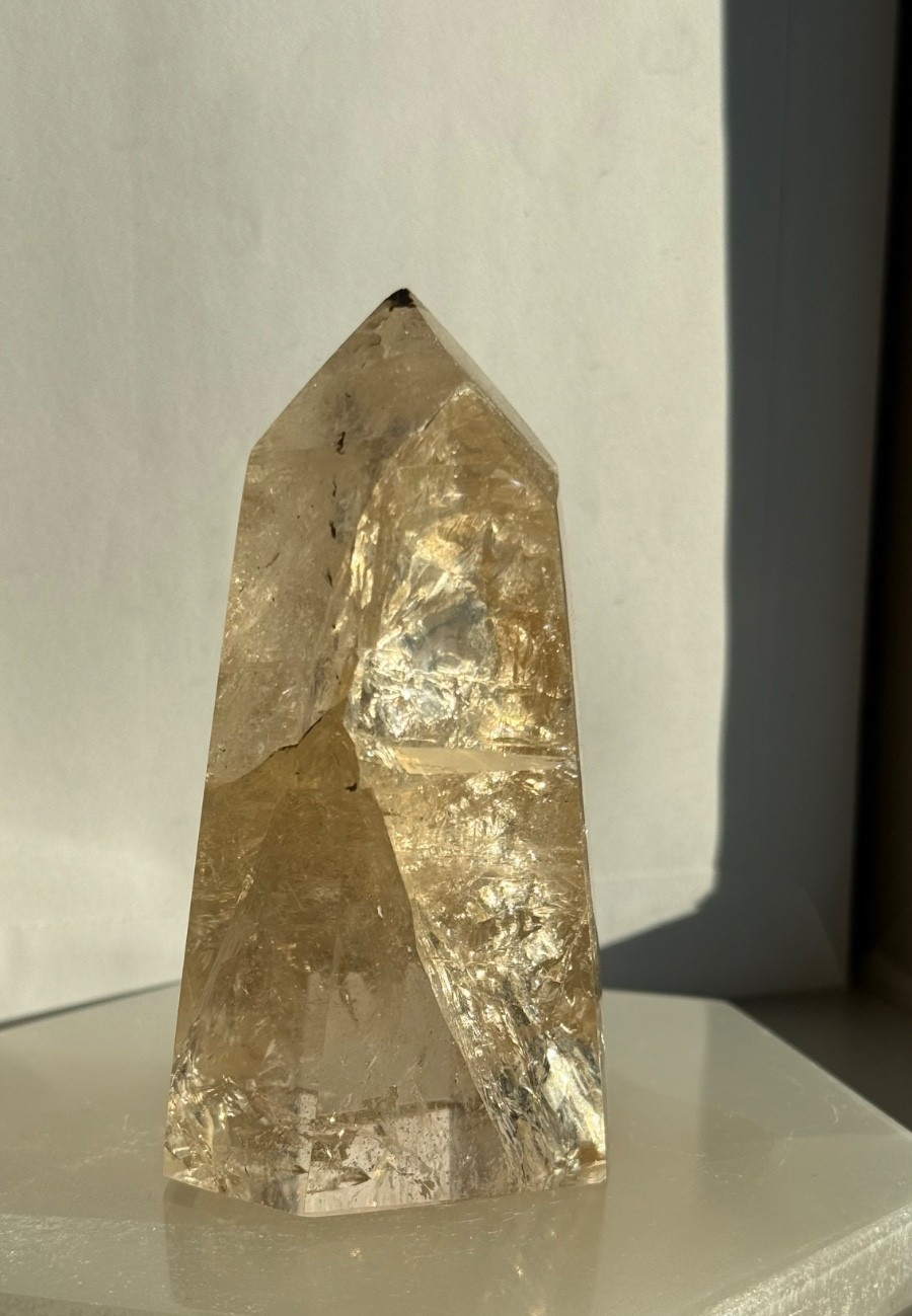 High Quality Natural Brazilian Champagne Citrine Point